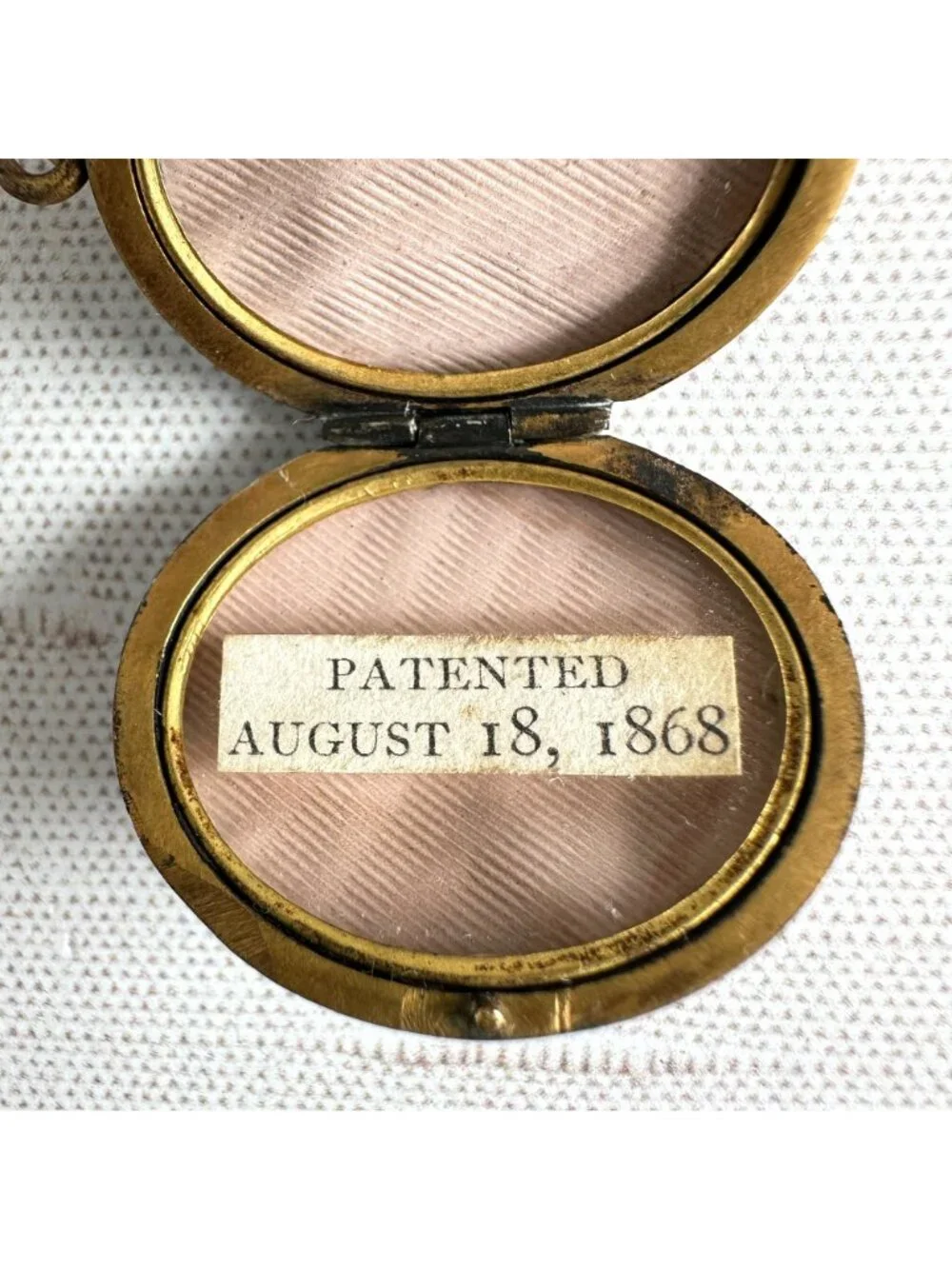 Antique Victorian Mourning Locket Vulcanite Cross 1868 Patent Date - Picture 5 of 14